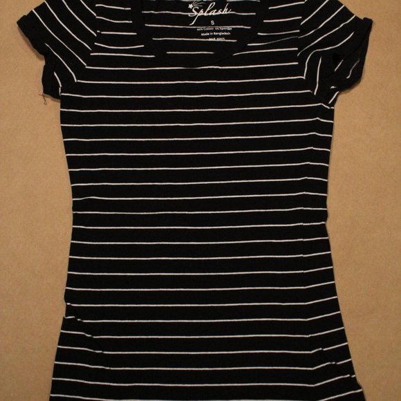 Women's Small T-Shirts Bundle - Picture 4 of 7